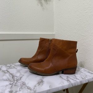 Nine West Boot